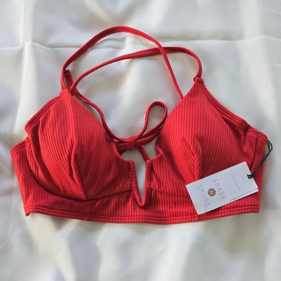 NWT Shade & Shore Red Bikini Top - Picture 2 of 4